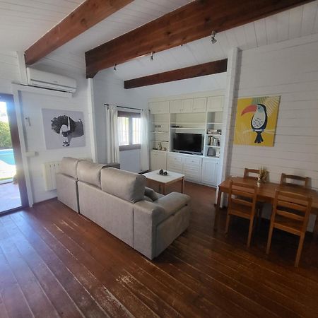 Casa Madera Urbanizacion Socorro Villa Sevilla Buitenkant foto