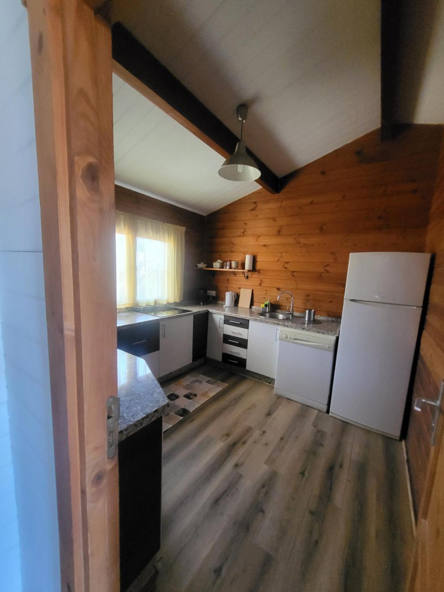 Casa Madera Urbanizacion Socorro Villa Sevilla Buitenkant foto